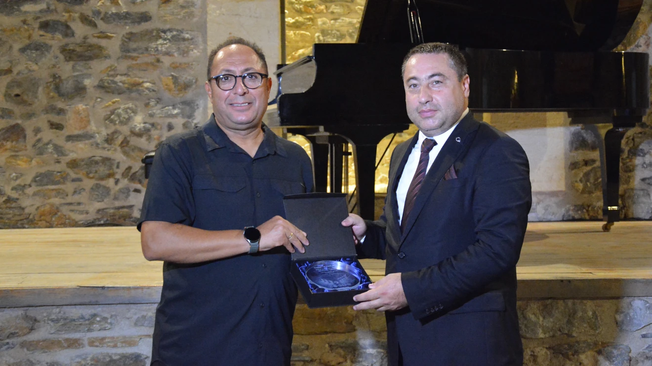 Antik kentteki 2 bin yıllık Odeon’dan piyano sesleri yükseldi